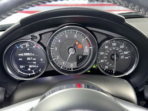 Used 2021 MAZDA MX-5 Miata RF Grand Touring image 17