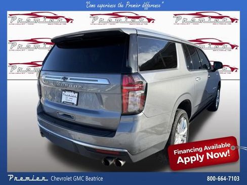 Used 2022 Chevrolet Suburban High Country image 7