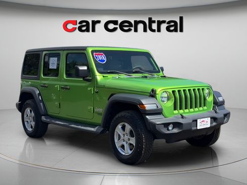Used 2018 Jeep Wrangler Unlimited Sport S AWD/4WD image 7