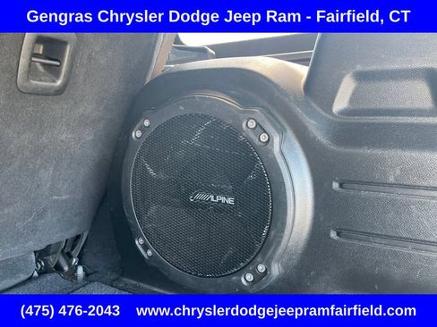Used 2018 Jeep Wrangler Unlimited Sahara AWD/4WD image 26