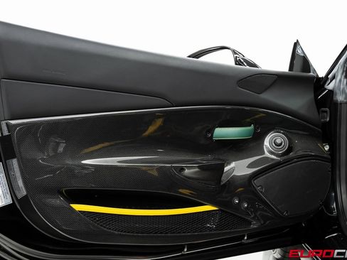 Used 2020 Ferrari 488 Pista Coupe image 30