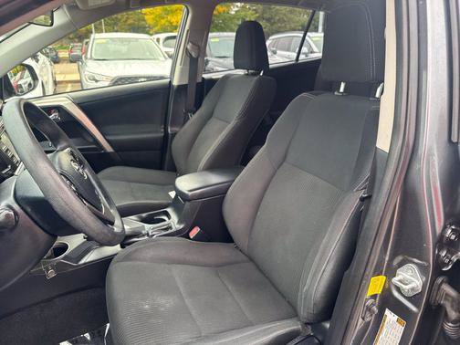 Used 2015 Toyota RAV4 XLE AWD/4WD image 15
