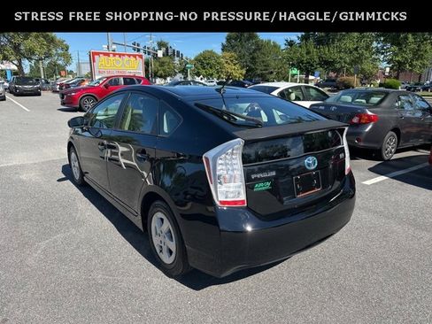 Used 2010 Toyota Prius Three image 4