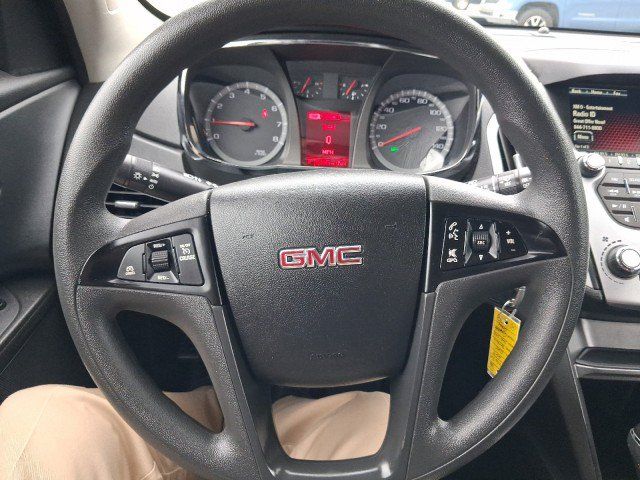 Used 2017 GMC Terrain SLE FWD image 26