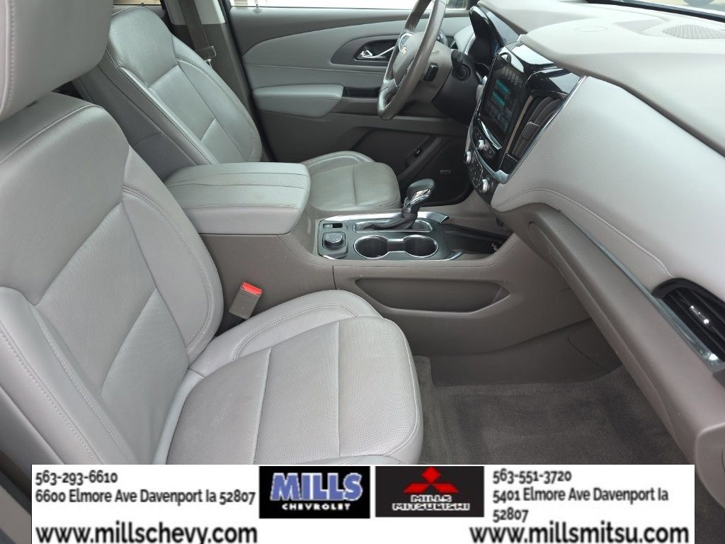 Used 2018 Chevrolet Traverse Premier AWD/4WD image 23