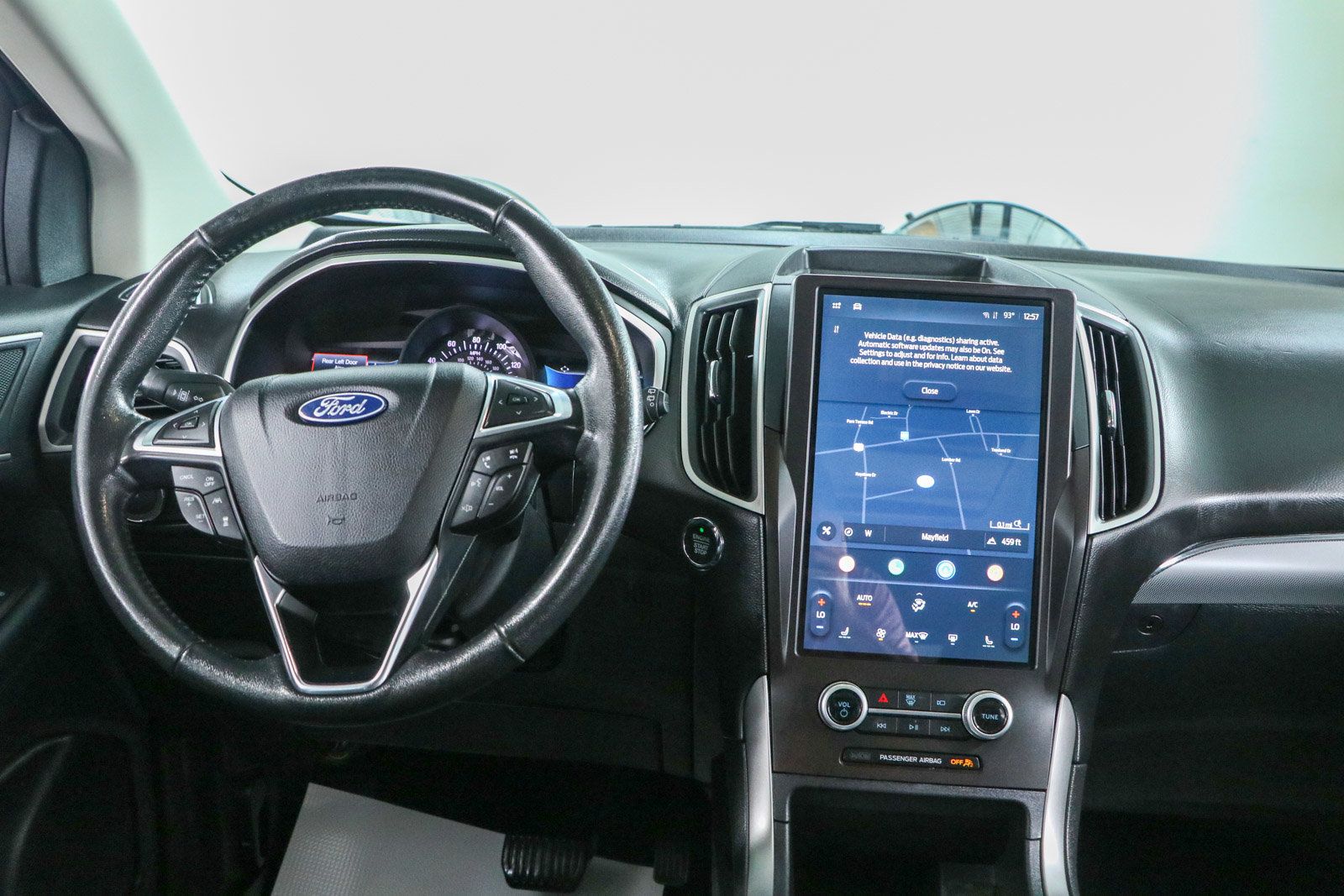 Used 2021 Ford Edge SEL w/ Convenience Package FWD image 17