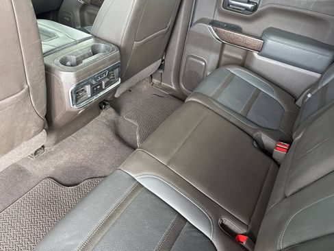 Used 2020 GMC Sierra 1500 Denali w/ Denali Ultimate Package AWD/4WD image 13