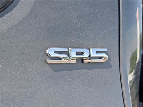Used 2024 Toyota Tacoma SR5 RWD image 18