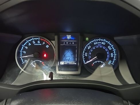 Used 2023 Toyota Tacoma TRD Off-Road w/ Black Out Package (TMS) image 21