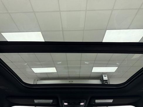 Used 2024 Toyota Sequoia Capstone image 32