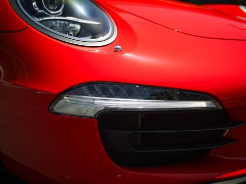 Used 2016 Porsche 911 Targa 4S AWD/4WD image 15