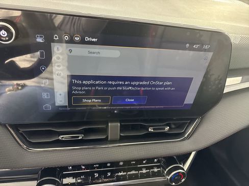 Used 2025 Chevrolet Equinox RS w/ Convenience Package III image 19