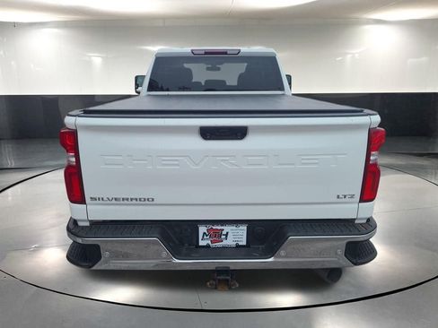 Used 2022 Chevrolet Silverado 2500 LTZ w/ Safety Package AWD/4WD image 7