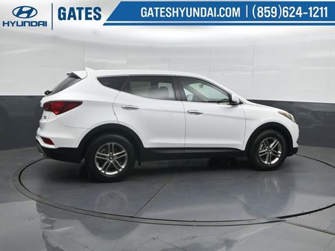 Used 2017 Hyundai Santa Fe Sport AWD/4WD image 3