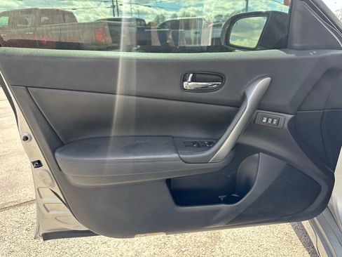 Used 2010 Nissan Maxima 3.5 SV w/ Sport Pkg image 12