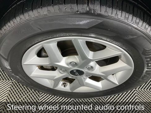 Certified 2023 Kia Soul S image 11