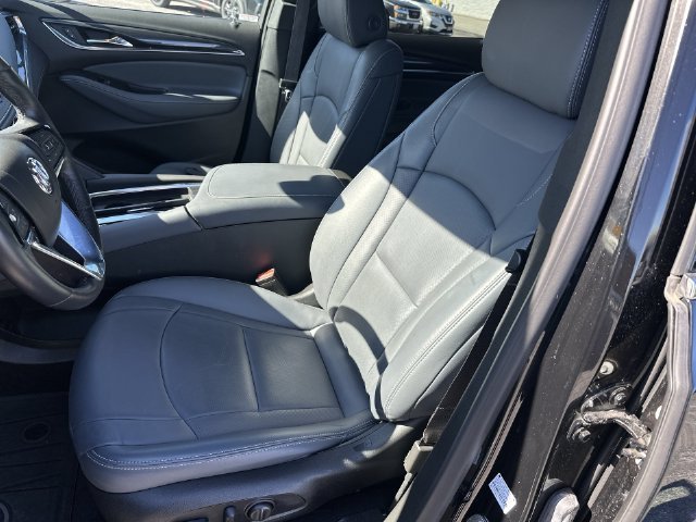 Used 2024 Buick Enclave Essence w/ Experience Buick Package AWD/4WD image 16