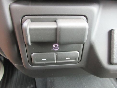 New 2026 GMC Sierra 2500 Pro AWD/4WD image 18