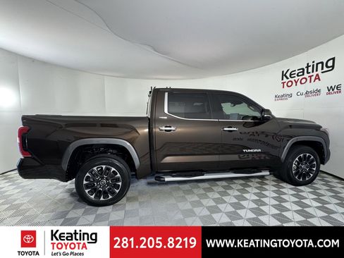 Used 2023 Toyota Tundra Limited image 3