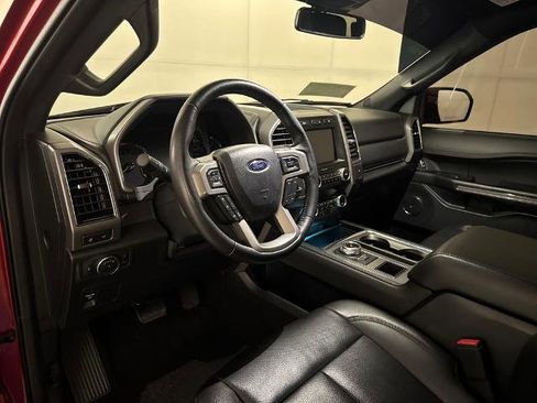 Certified 2021 Ford Expedition XLT image 5