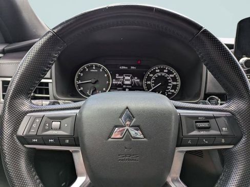 Used 2022 Mitsubishi Outlander SEL Black Edition image 28
