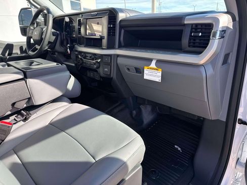 New 2026 Ford F250 XL w/ XL Chrome Package image 16