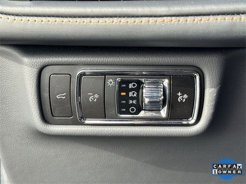 Used 2025 Lincoln Aviator Black Label image 39