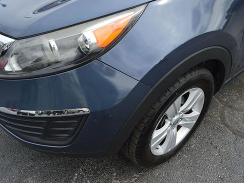 Used 2012 Kia Sportage LX FWD image 3