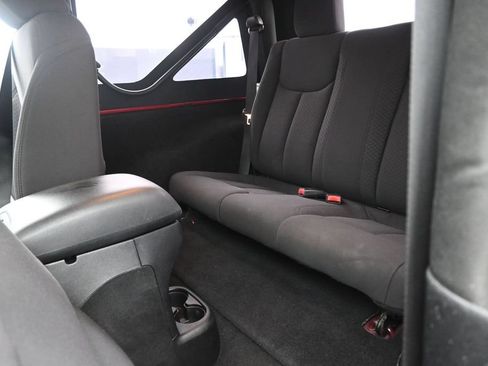 Used 2013 Jeep Wrangler Sport AWD/4WD image 13