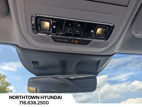 Used 2020 Lincoln Corsair Reserve w/ Equipment Group 201A image 25