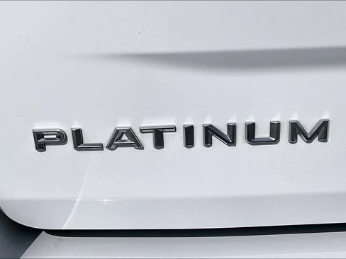 Used 2025 Ford Expedition Max Platinum image 31
