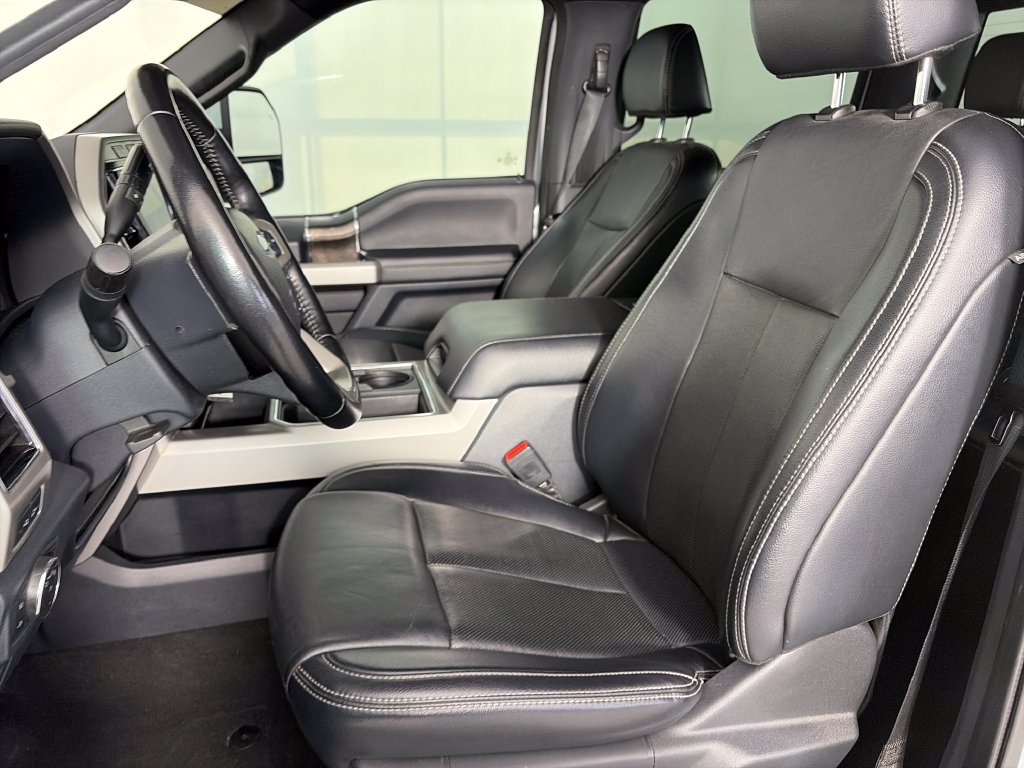 Used 2022 Ford F250 Lariat w/ Lariat Value Package AWD/4WD image 11