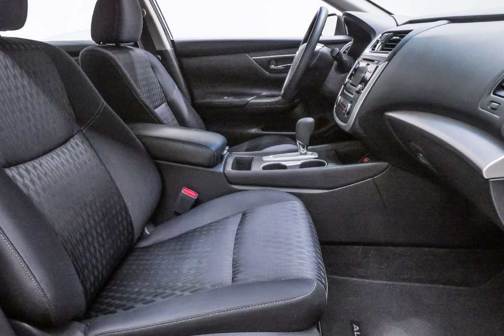 Used 2018 Nissan Altima 2.5 S w/ S Convenience Package FWD image 13