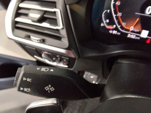 Used 2023 BMW X4 xDrive30i w/ Premium Package image 15