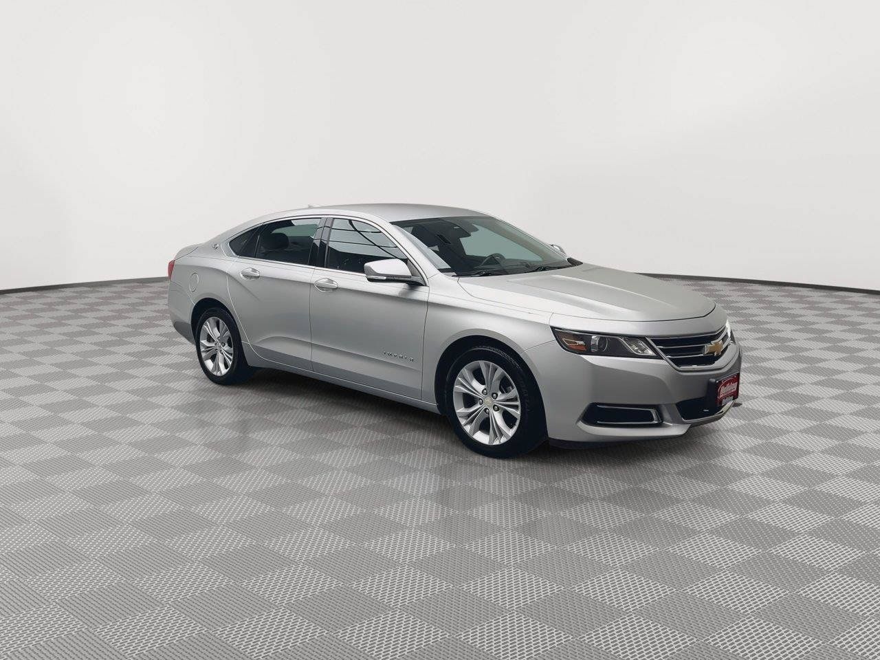 Used 2015 Chevrolet Impala LT w/ Convenience Package FWD image 28