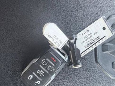 Used 2025 RAM 1500 Laramie w/ Advanced Safety Group II AWD/4WD image 63