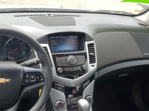 Used 2015 Chevrolet Cruze LT FWD image 24