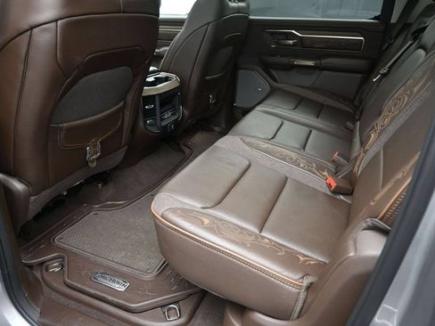 Used 2025 RAM 1500 Limited AWD/4WD image 14