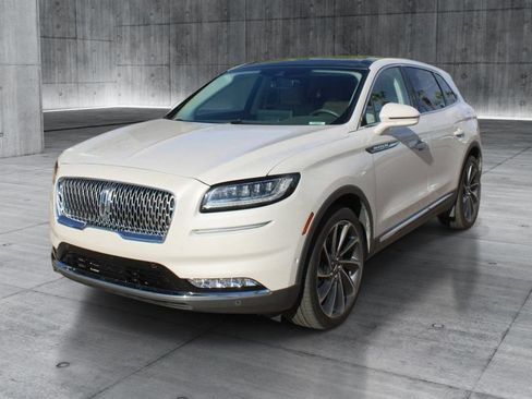 Used 2022 Lincoln Nautilus Reserve w/ Equipment Group 202A AWD/4WD image 10
