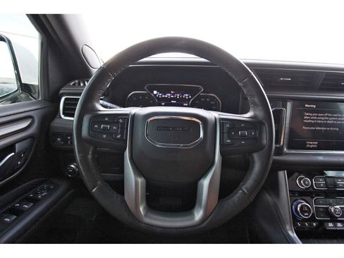 Used 2021 GMC Yukon Denali image 8