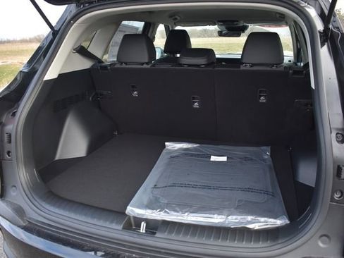 New 2026 Kia Seltos S image 17