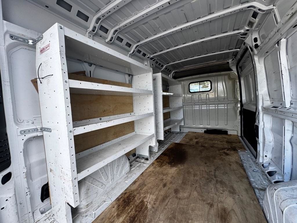 Used 2025 RAM ProMaster 2500 FWD image 13