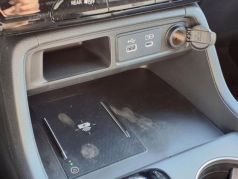 New 2025 Honda Pilot EX-L image 8