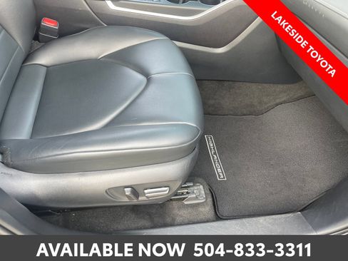 Certified 2024 Toyota Highlander XLE FWD image 18
