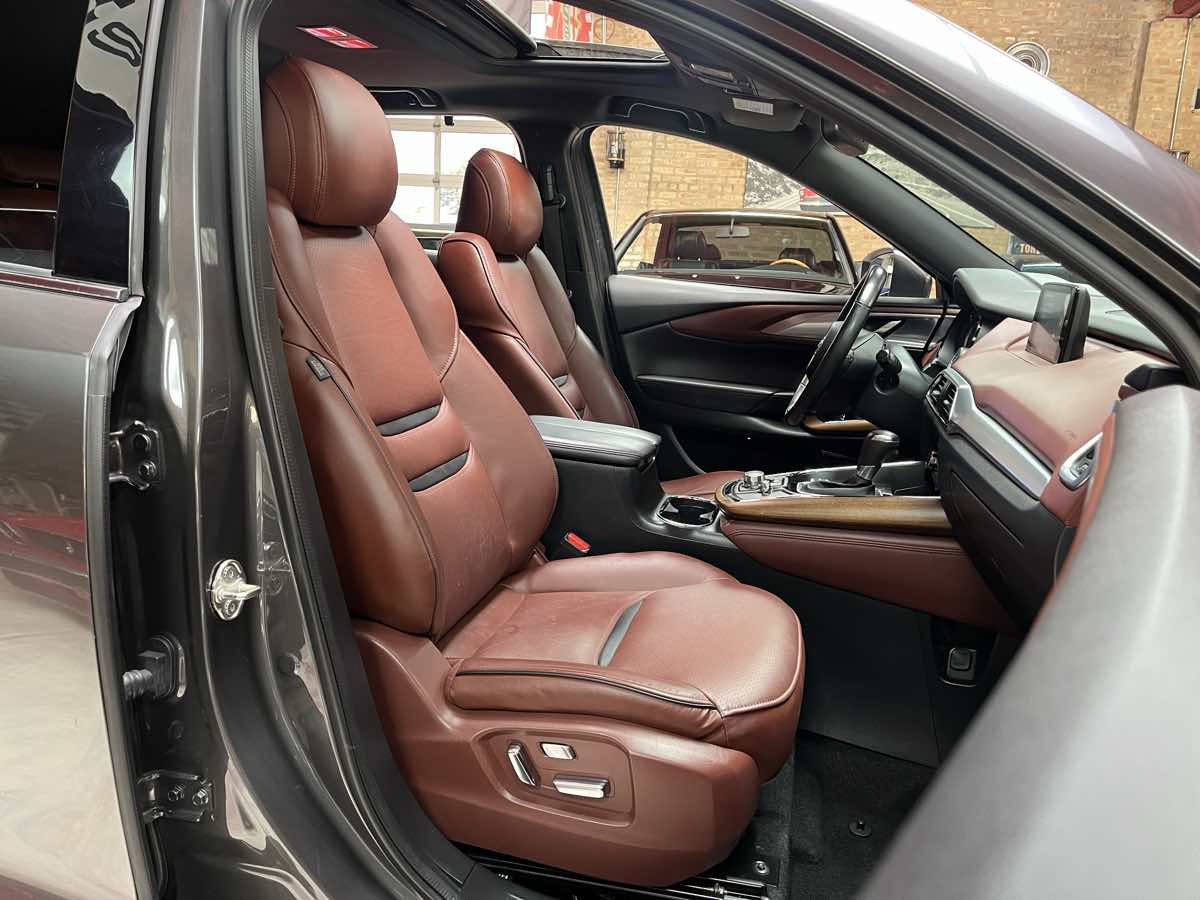 Used 2018 MAZDA CX-9 Signature AWD/4WD image 29