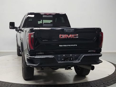 Used 2024 GMC Sierra 2500 AT4 w/ AT4 Premium Plus Package AWD/4WD image 6