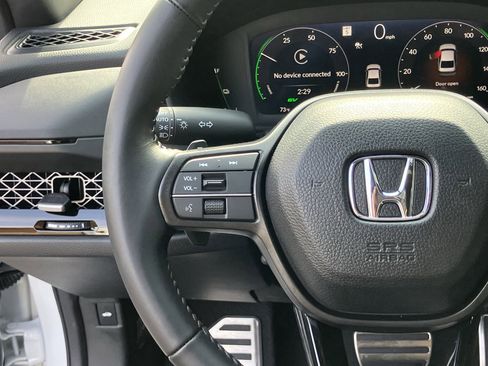 Certified 2025 Honda Accord Sport image 21
