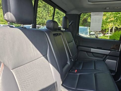 Used 2021 Ford F150 Lariat w/ Equipment Group 501A Mid AWD/4WD image 13