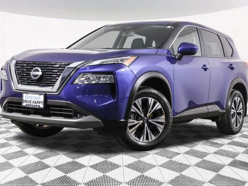 Used 2023 Nissan Rogue SV image 7
