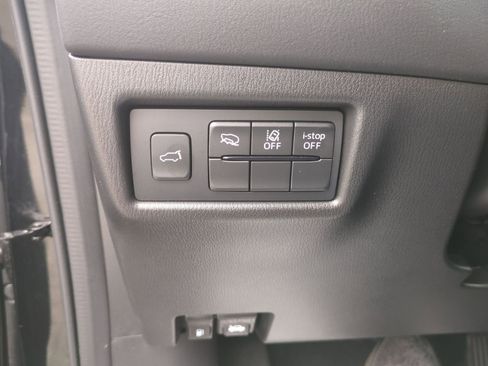 Used 2025 MAZDA CX-5 AWD 2.5 S w/ Preferred Package image 17